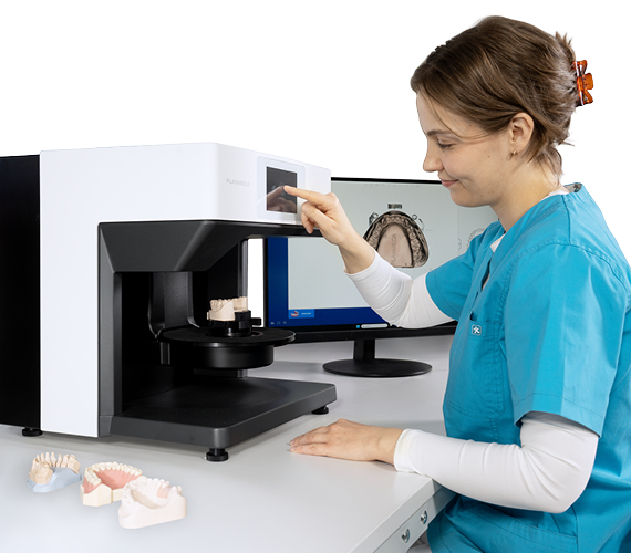 planmeca-onyx-lab3.jpg